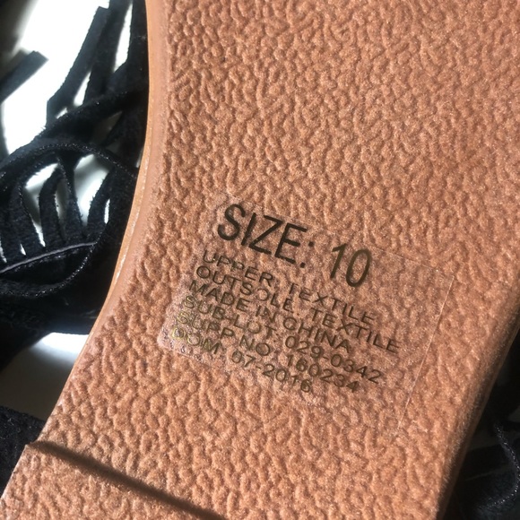 NEW MIXIT Black Fringed Sandals - Picture 4 of 6